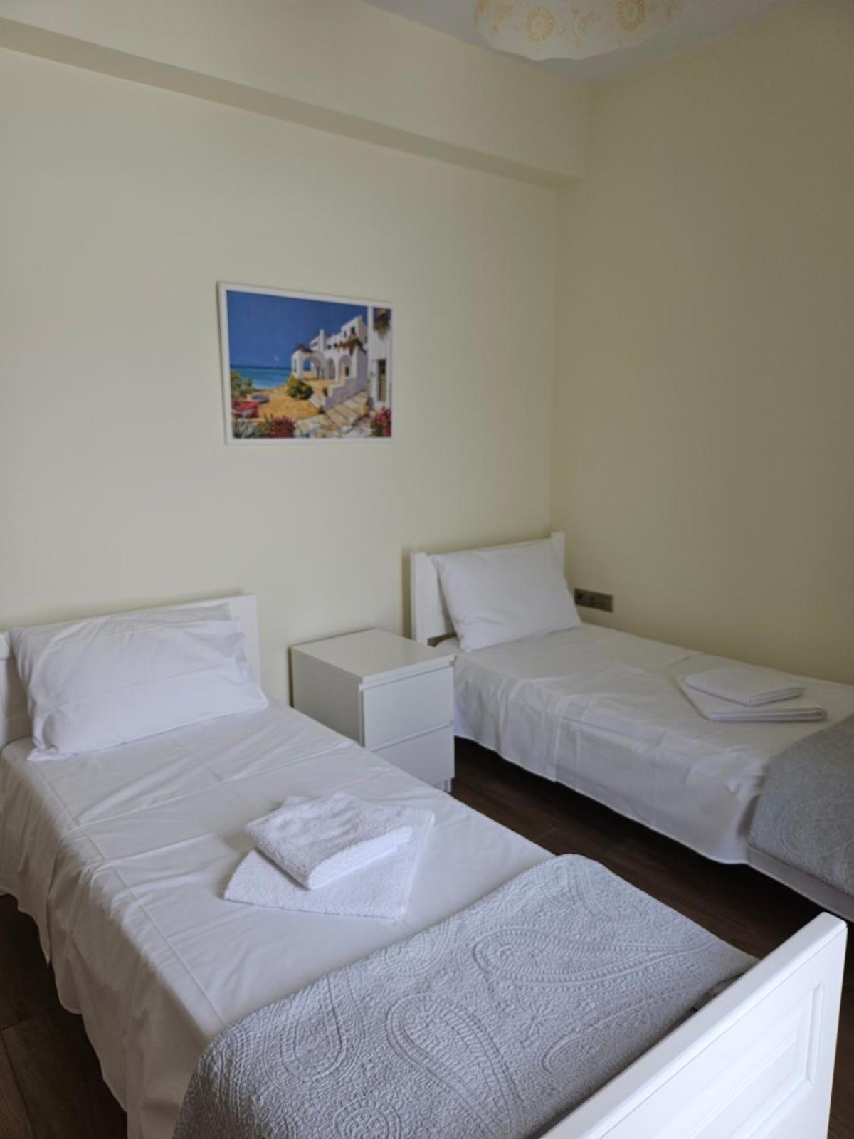 Αegean Εyes Apartment Tínos Exterior foto